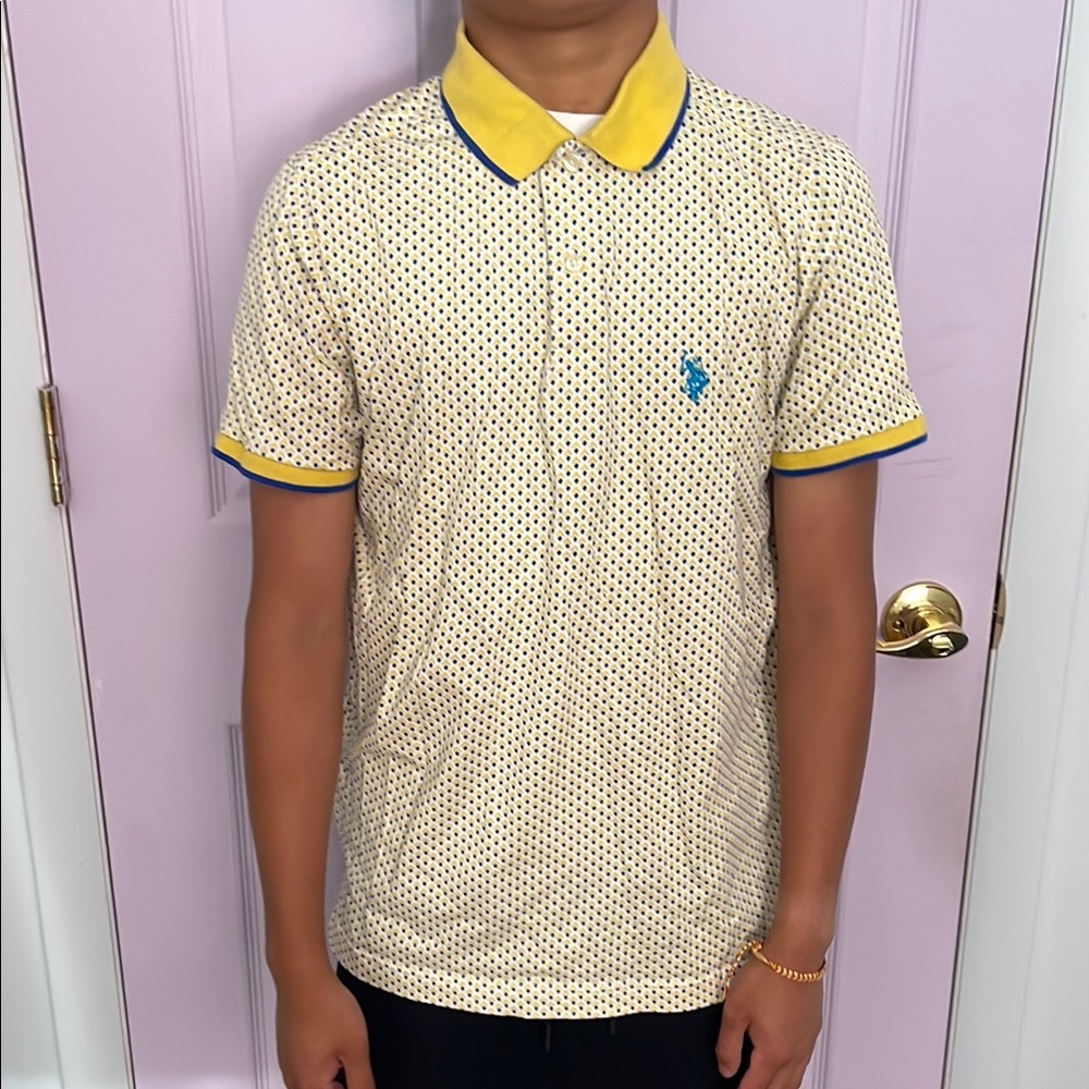 US POLO ASSN SIZE MENS SMALL